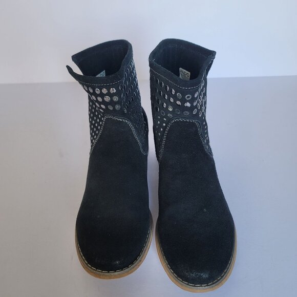Aldo Slip-on Suede Leather Ankle Boots with silver studs. Size US 6.5/EU 37 - Picture 2 of 11